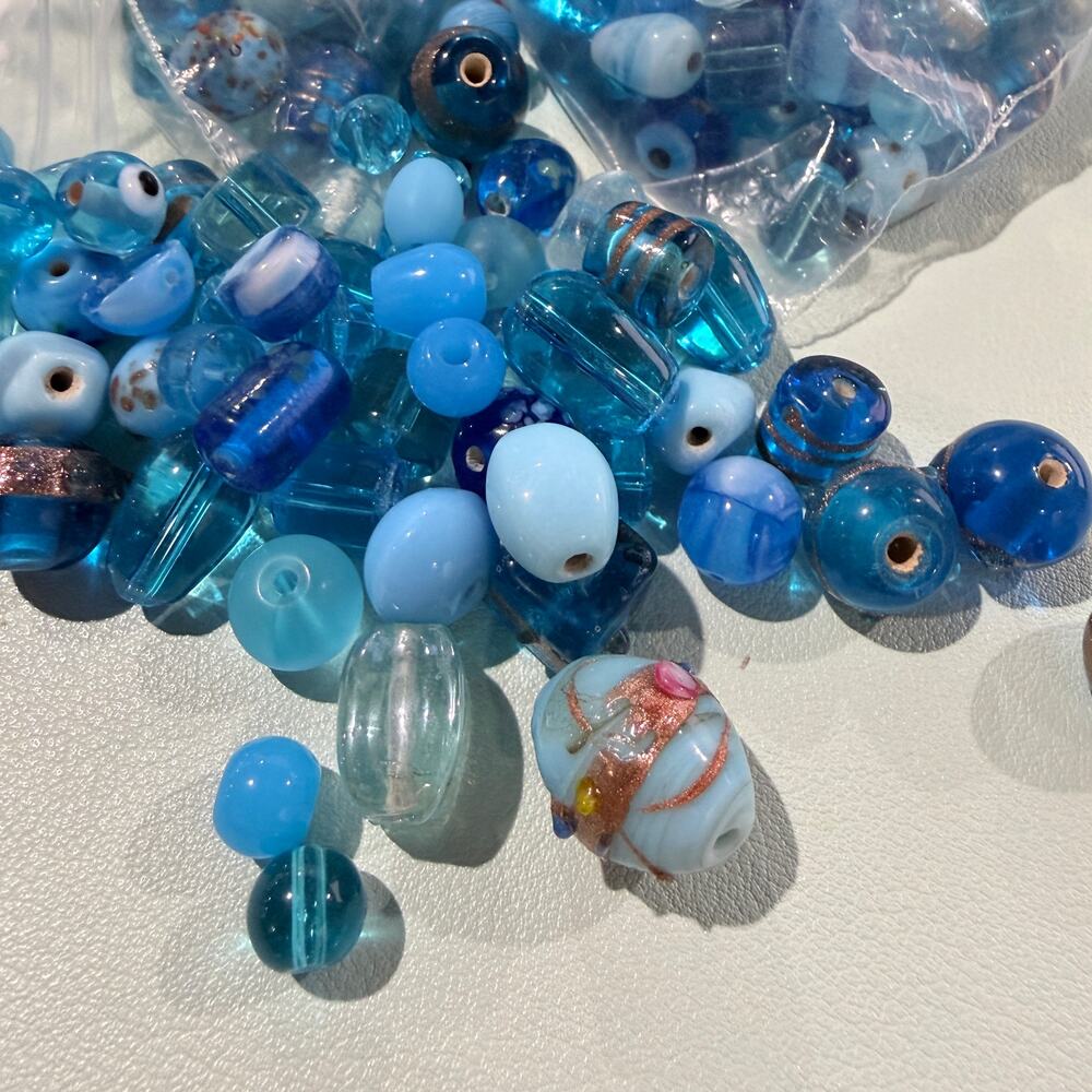 Bead mix, 5 Bags, Lampworked Glass, Turquoise Blue Fancy Beads, 7x4mm-14x11mm - Picture 2 of 6